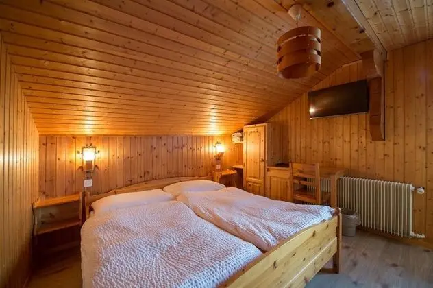 Tek Büyük Yataklı Oda