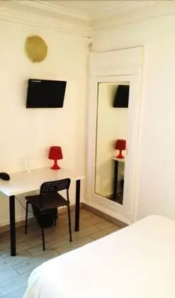 Tek Büyük Yataklı Oda