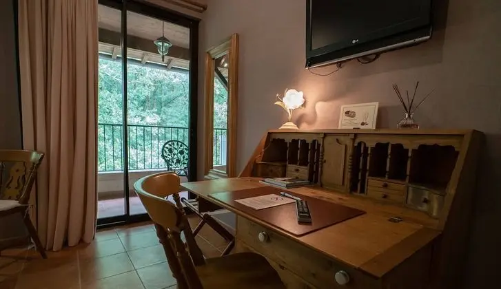 Tek Büyük Yataklı Oda, Balkon