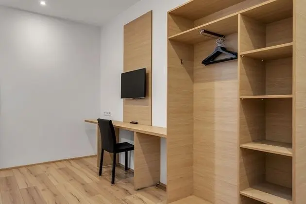 Standard Tek Büyük veya İki Ayrı Yataklı Oda