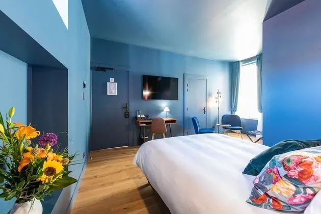 Deluxe Tek Büyük Yataklı Oda, 1 Büyük (Queen) Boy Yatak, Sigara İçilmez, Bağlantılı Odalar