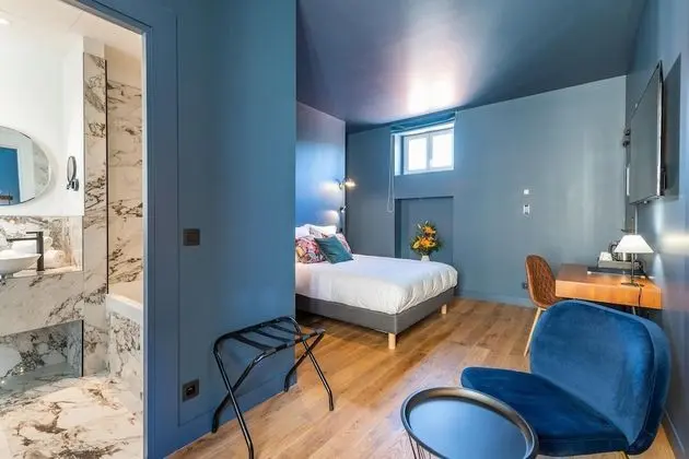 Deluxe Tek Büyük Yataklı Oda, 1 Büyük (Queen) Boy Yatak, Sigara İçilmez, Bağlantılı Odalar