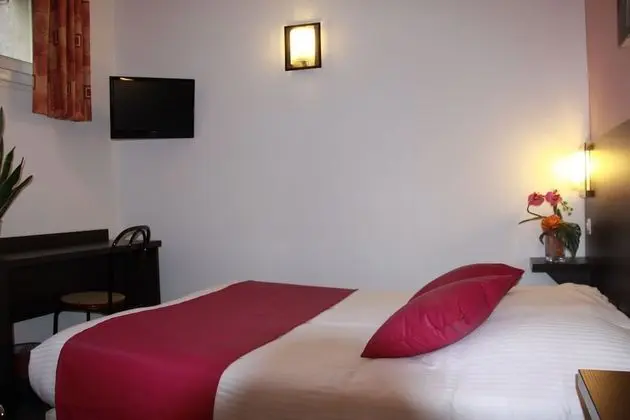 Comfort Tek Büyük veya İki Ayrı Yataklı Oda