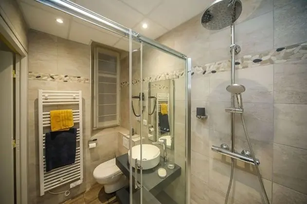 Superior Tek Büyük veya İki Ayrı Yataklı Oda, Özel Banyo, Dağ Manzaralı (3 étoiles)