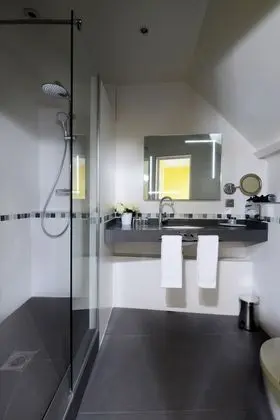 Tek Büyük Yataklı Oda, Şehir Manzaralı