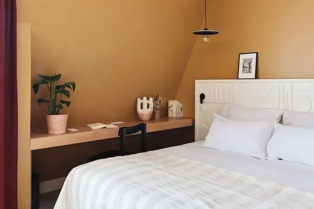 Comfort Tek Büyük Yataklı Oda