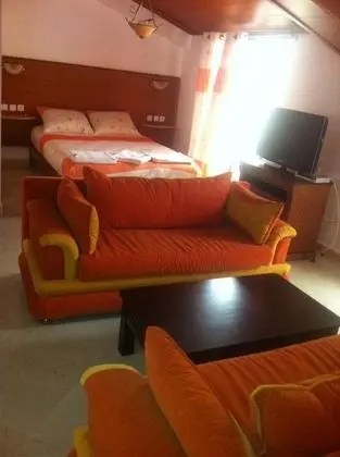Tek Büyük Yataklı Oda