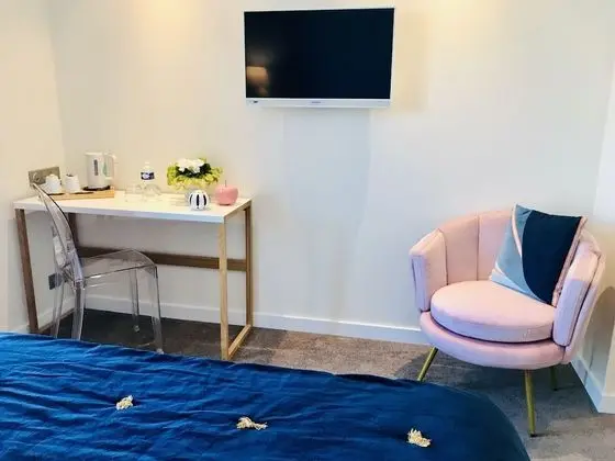 Superior Tek Büyük Yataklı Oda, 1 Büyük (Queen) Boy Yatak, Denize Bakan (n°11)