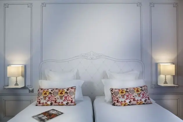 İki Ayrı Yataklı Oda (with Air conditioning)