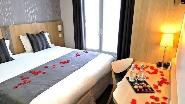 Romantic Tek Büyük Yataklı Oda, 1 Çift Kişilik Yatak (1 or 2 persons)