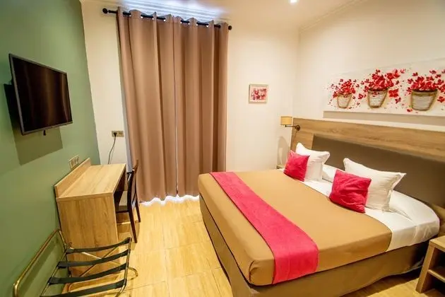 Standard Tek Büyük Yataklı Oda ( Single)