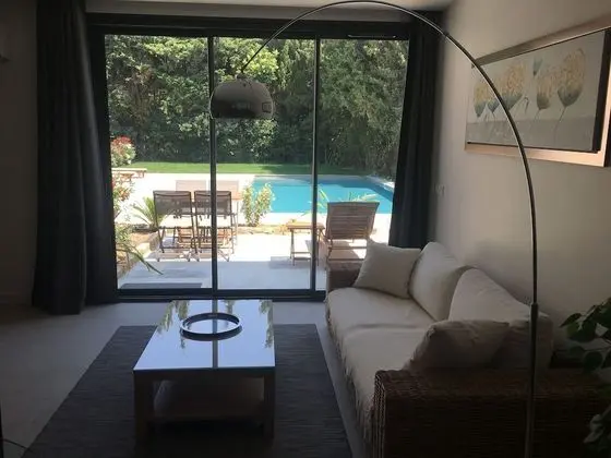 Deluxe Apart Daire, 1 Yatak Odası, Sigara İçilmez, Havuz Manzaralı (Suite junior)