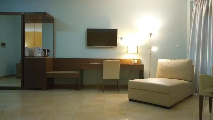 Junior Süit, 1 Çift Kişilik Yatak