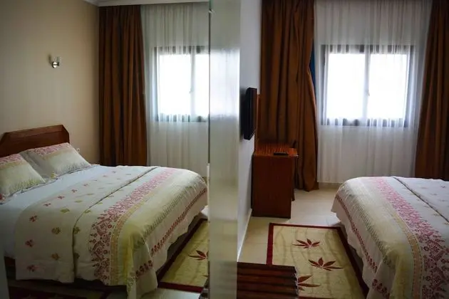 Tek Büyük veya İki Ayrı Yataklı Oda
