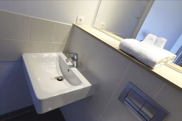 Standard Oda, 3 Tek Kişilik Yatak