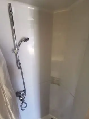 Standard Oda, Birden Çok Yatak (1 Double and 1 Single bed)