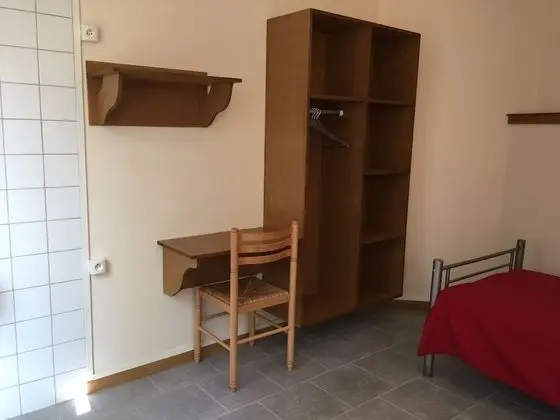 Economy Tek Kişilik Oda, Ortak Banyo