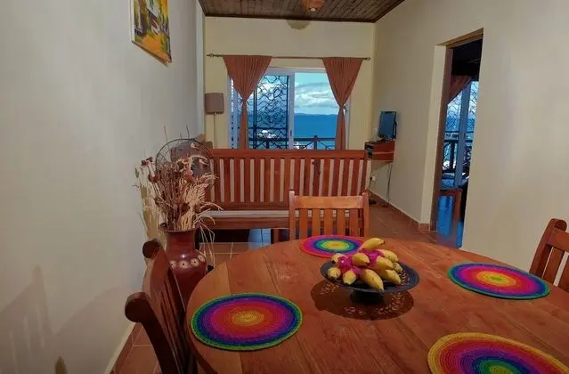 Apart Daire, Deniz Manzaralı (first floor)