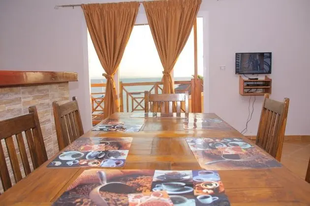 Luxury Apart Daire, Deniz Manzaralı (second floor)