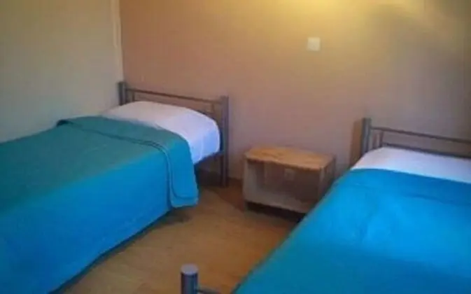 Exclusive Tek Büyük Yataklı Oda