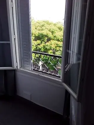Exclusive Tek Büyük Yataklı Oda