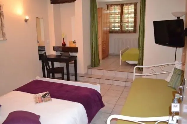 Superior Dört Kişilik Oda