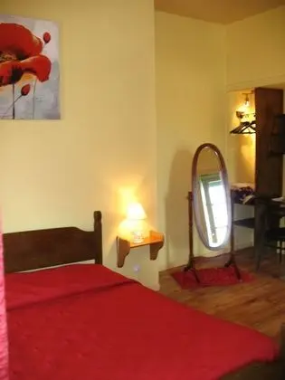 Comfort Tek Büyük Yataklı Oda