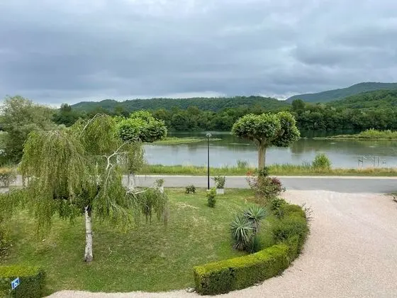 Standard Oda, 1 Çift Kişilik Yatak, Göl Manzaralı