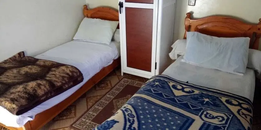 Tek Büyük Yataklı Oda