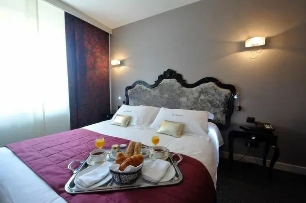 Superior Tek Büyük Yataklı Oda