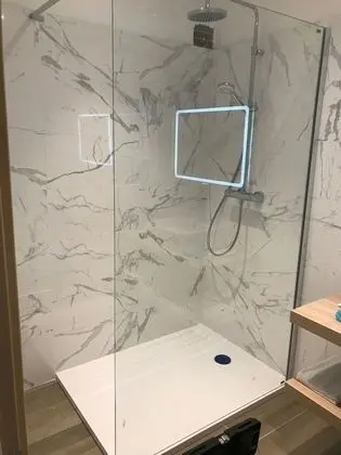 Superior Üç Kişilik Oda, 1 Büyük (Queen) Boy Yatak ve Çekyat, Balkon, Deniz Manzaralı