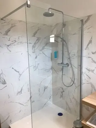 Superior Üç Kişilik Oda, 1 Büyük (Queen) Boy Yatak ve Çekyat, Balkon, Deniz Manzaralı