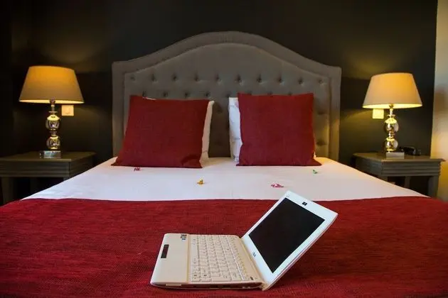 Premium Tek Büyük veya İki Ayrı Yataklı Oda