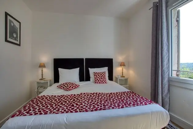 Standard Tek Büyük veya İki Ayrı Yataklı Oda