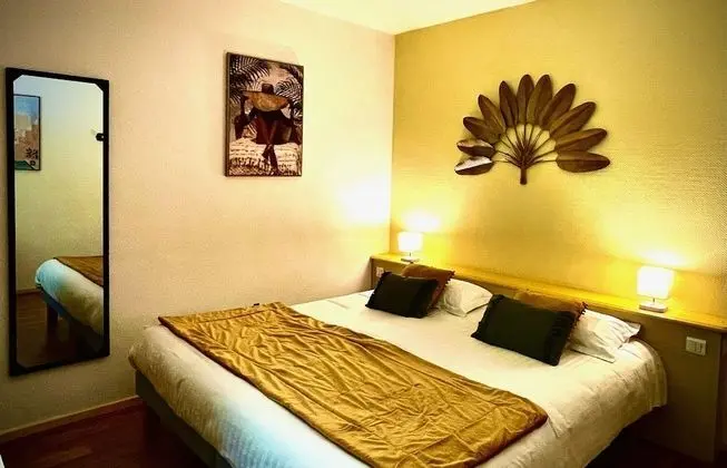 Superior Tek Büyük Yataklı Oda, Bahçe Manzaralı