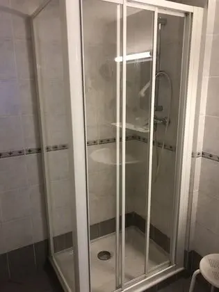 Tek Büyük Yataklı Oda, 1 Çift Kişilik Yatak, Sigara İçilmez