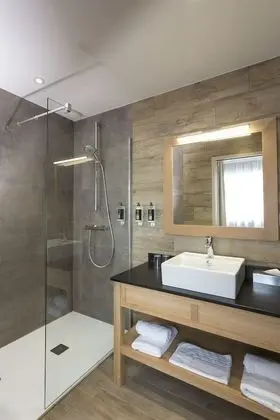 Superior Tek Büyük Yataklı Oda, Koy Manzaralı