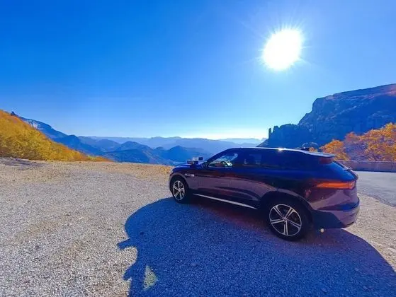 Superior Süit, Banyolu/Duşlu, Dağ Manzaralı (Légende d'automne)