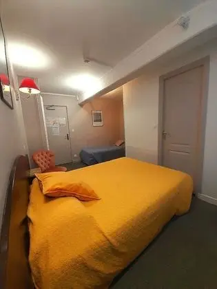 Üç Kişilik Oda