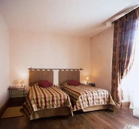 Premium Tek Büyük veya İki Ayrı Yataklı Oda