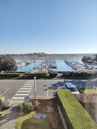 Üç Kişilik Oda, Bahçe Manzaralı