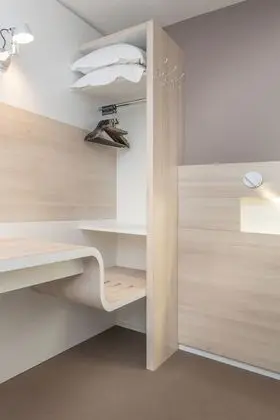 Oda, 2 Tek Kişilik Yatak