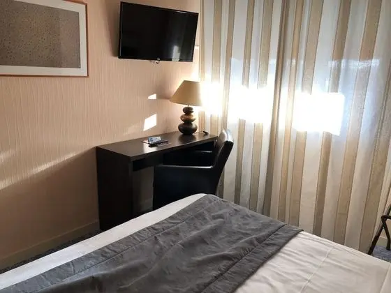 Superior Tek Büyük veya İki Ayrı Yataklı Oda