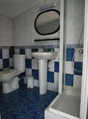 Standard Süit, Banyolu/Duşlu