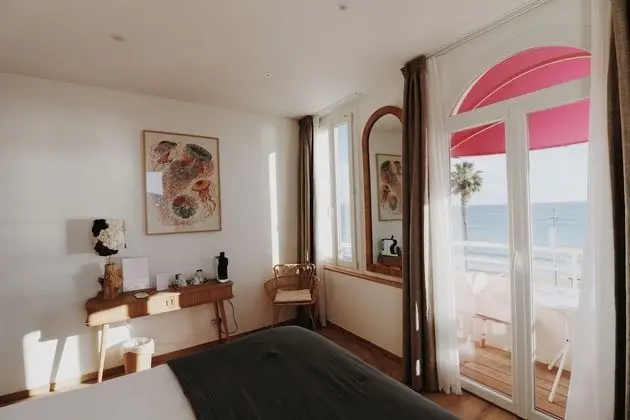 Chambre Front De Mer Balcon