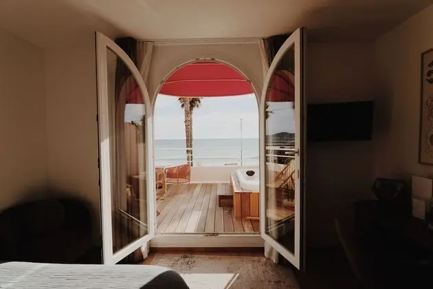 Chambre Front De Mer Terrasse SPA