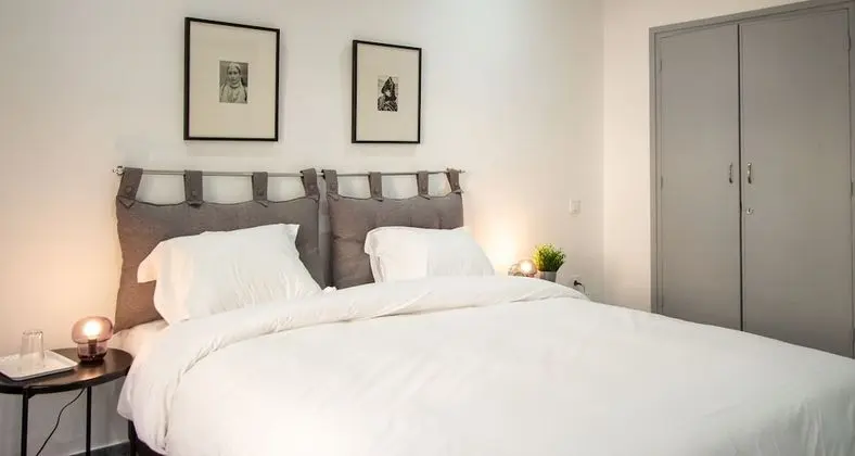 Tek Büyük Yataklı Oda