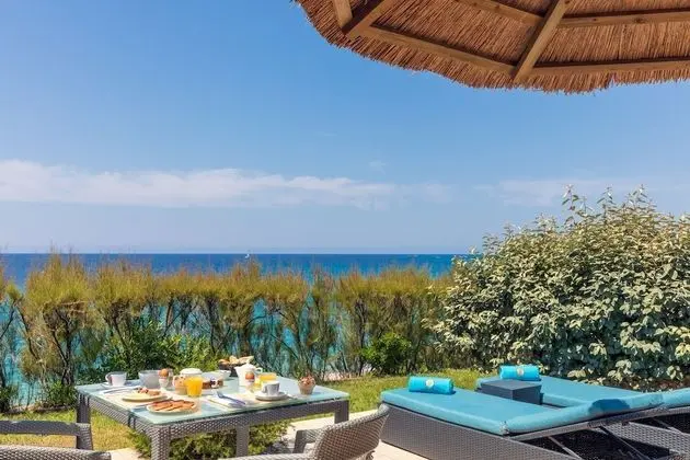 Luxury Süit, Küvet, Plaj Kenarı