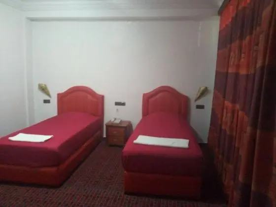 Tek Büyük Yataklı Oda