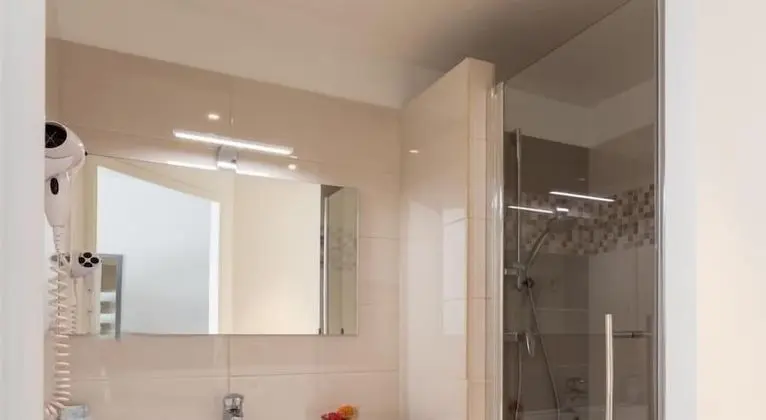 Comfort Tek Büyük Yataklı Oda, Balkon